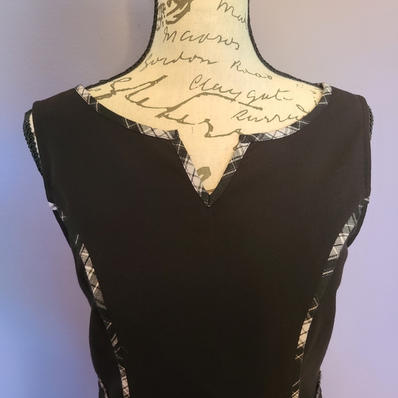 Modcloth Black Sleeveless Dress - Picture 5 of 9